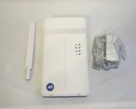 Le4000rf Adt Cellular Alarm Communicator V5.0 New In Box Complete