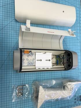 Hhc12wm2 Honeywell Camera Housing Sunshield Htr And Blr Bracket
