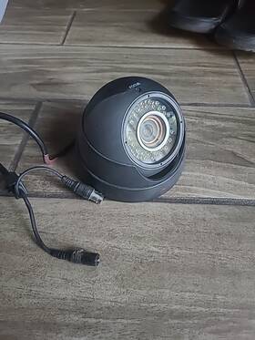 Eye-2705fhgr Qvis Eyeball Dome Cctv Securtiy Camera Untested Base Missing