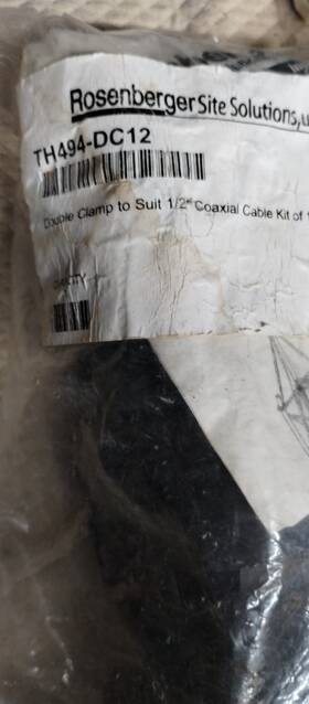 Cx-sac-21100 Rosenberger Site Solutions Mini Double Cable Clamp Range 9-11 Mm New Lot 30 Pcs