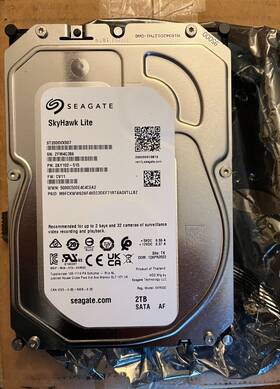 St2000vx007 Seagate Skyhawk Lite Surveillance Hard Drive Open Box
