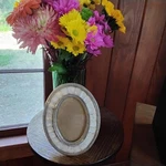 Rare Mark Roberts Beautiful Oval Picture Frame Mother Of Pearl 8.25" X 6.5".... Fixed Price $38.00.
