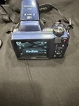 Kodak Pixpro AZ528 16MP 52X Optical Zoom Wi-fi Digital Camera, Blue. Fixed Price $160.00.