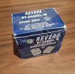 Revere Industries RT-2440SL/M Plug-in Transformer Nos Box. Fixed Price $22.99.