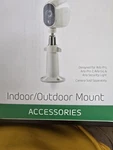 Arlo VMA1000 White Outdoor Mount. Fixed Price $10.00.