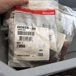 Resideo 4939SN-BR Reed Surface Mount Magnetic Contact New Sealed. Fixed Price $12.00.